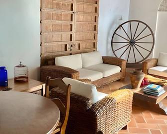 Casa Sari - Mompos - Living room