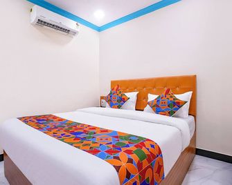 Via Raj Palace - Bombay - Habitación