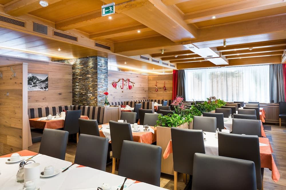 Hotel Grissemann - Flirsch - Restauracja
