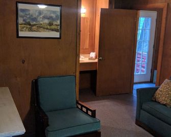 The Sugar Creek Retreat - Garfield - Sala de estar