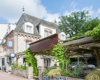 The Originals Boutique, Hôtel Ô Gayot, Bagnoles-de-l'Orne (Inter-Hotel) - Bagnoles-de-l'Orne-Normandie - Building