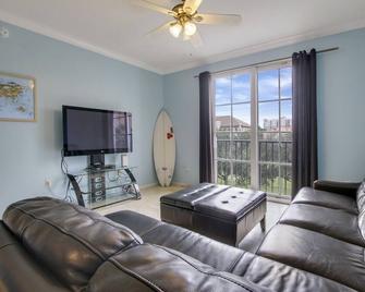 City Place Condo 5 minute drive to Palm Beach - West Palm Beach - Sala de estar