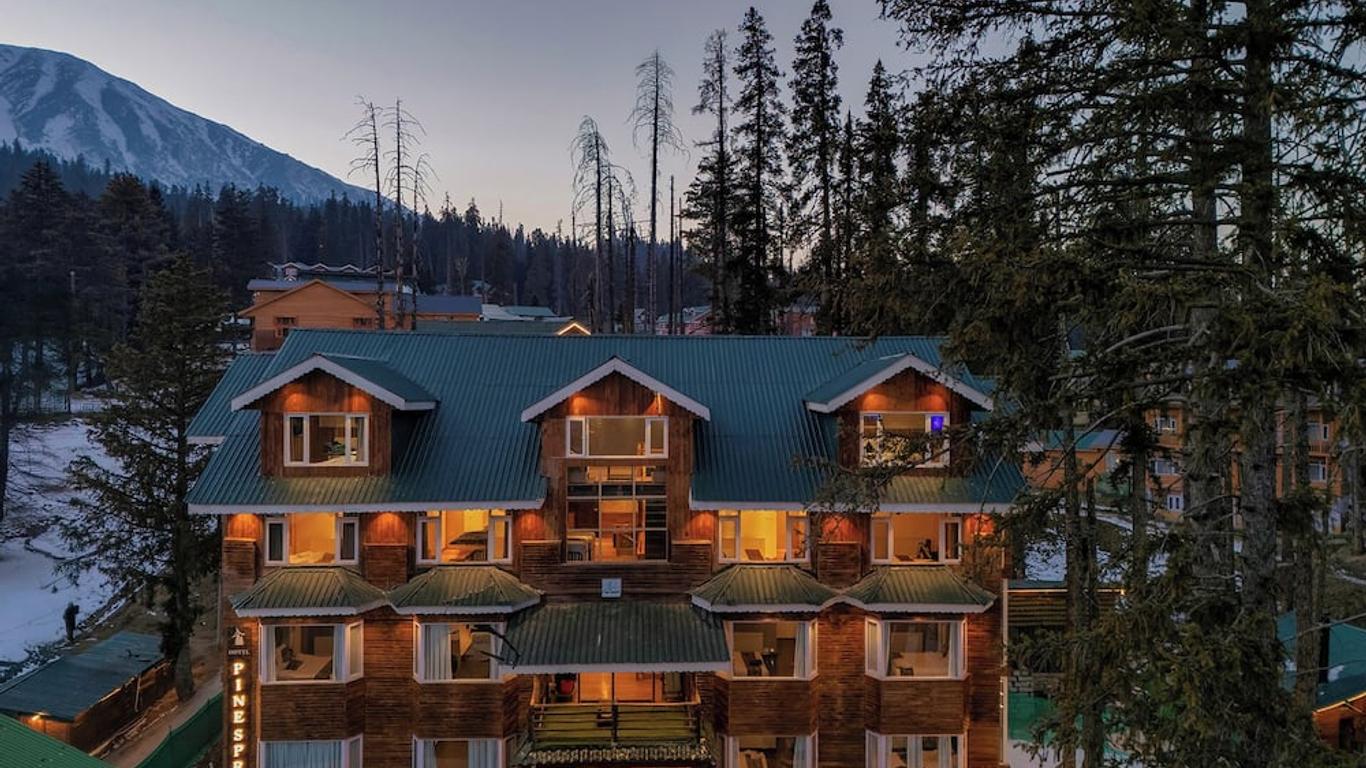 Hotel Pine Spring Gulmarg