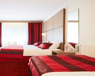 Kyriad Grenoble Centre - Grenoble - Habitación
