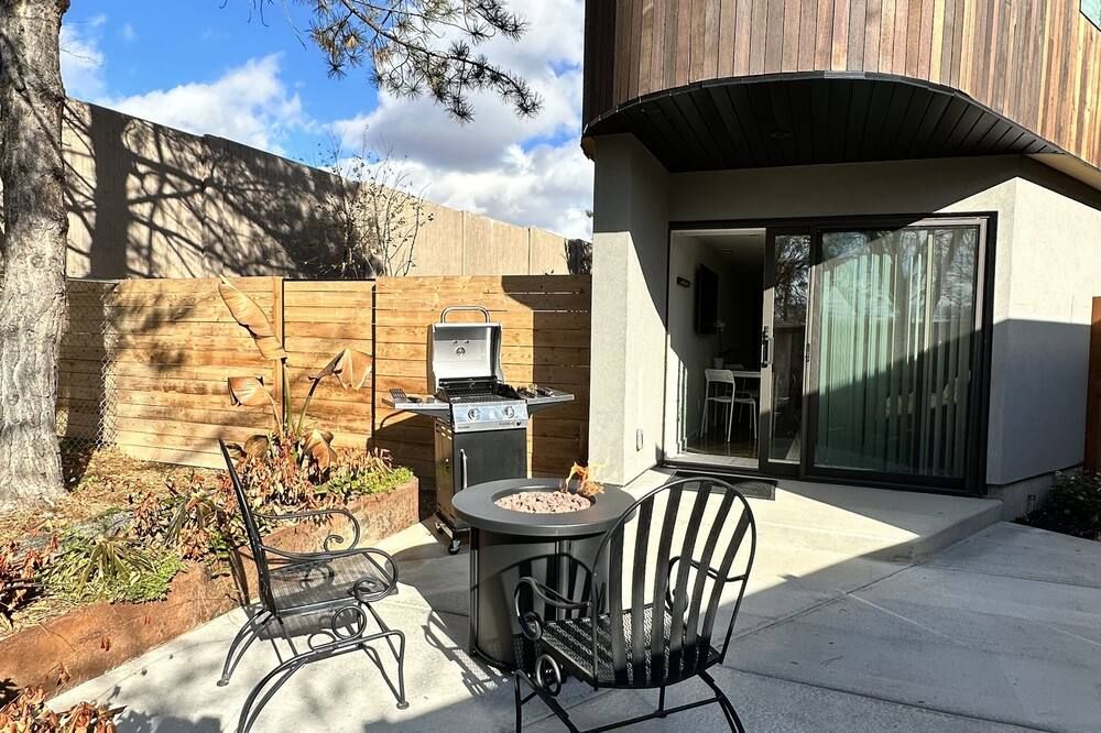 BRAND NEW! Cozy modern apartment minutes from downtown, 9 ski resorts & airport. - סולט לייק סיטי - פטיו