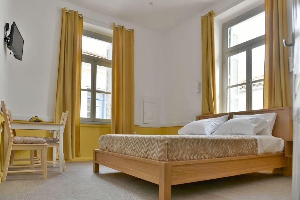 Douskos Guesthouse - Hydra - חדר שינה