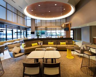 SpringHill Suites by Marriott Seattle Issaquah - Issaquah - Area lounge