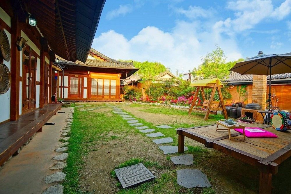 Jeonju Hanok Village Seoro