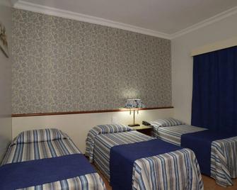 Hotel Colonial Plaza - Itu - Bedroom