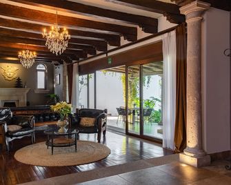Maja Hotel Boutique - Morelia - Recepción