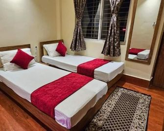 Dream Hotel - Puruliya