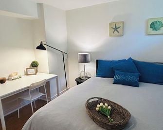 2B Basement, Mins to Lake, Free Parking - Richmond Hill - Bedroom