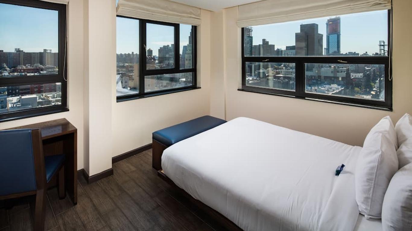 Orchard Street Hotel