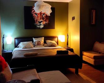 Beachfront Villa African Queen - Jeffrey’s Bay - Bedroom