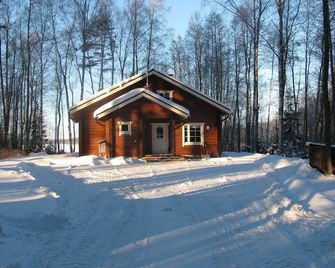 Log Cottages By The Large Lake - Hattula - Edificio