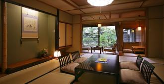 Shouhakutei Azumaso - Tendō - Sala de jantar