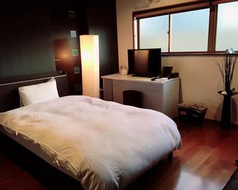 Business Hotel-Hotel Greenhill Mihama - Wakayama - Schlafzimmer