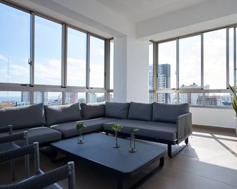 Brilliant Harmony Apt Balconypoolgym In La Julia - Santo Domingo - Sala de estar