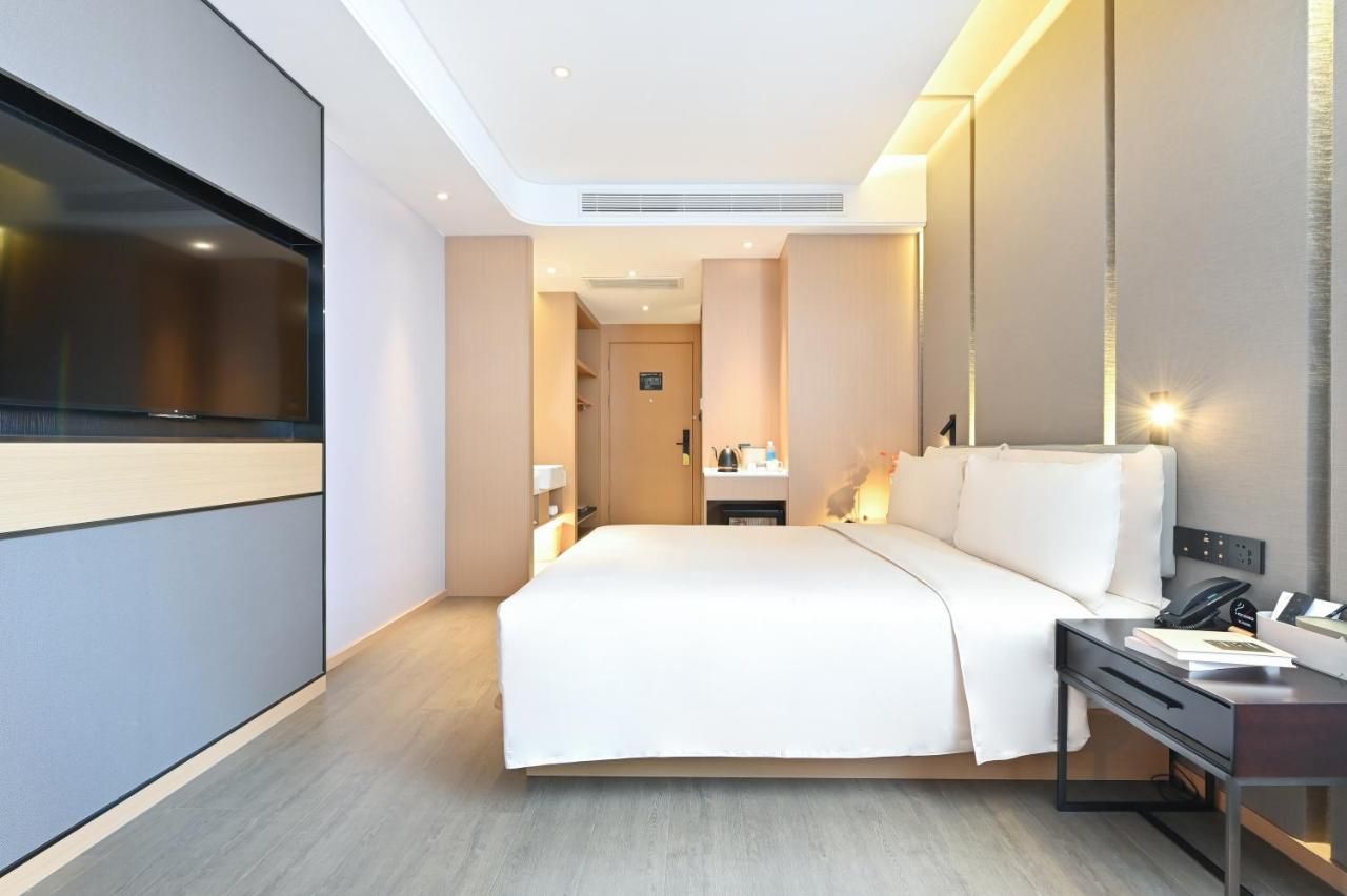 Atour Hotel Tianjin Wuqing High-speed Railway Station Florentia Village thumbnail 2