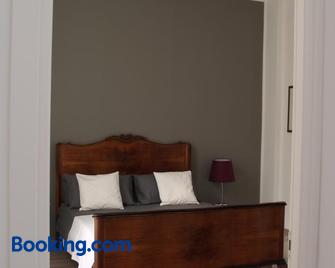 B&B Casa Trucchi - Ventimiglia - Schlafzimmer