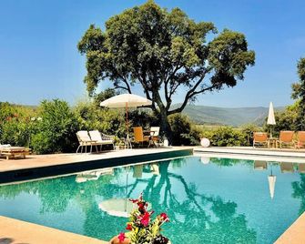 Hôtel La Boulangerie - Grimaud - Pool