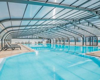 Chalet avec clim - Piscine - 4 adultes - 2 enfants - Bretignolles-sur-Mer - Piscine