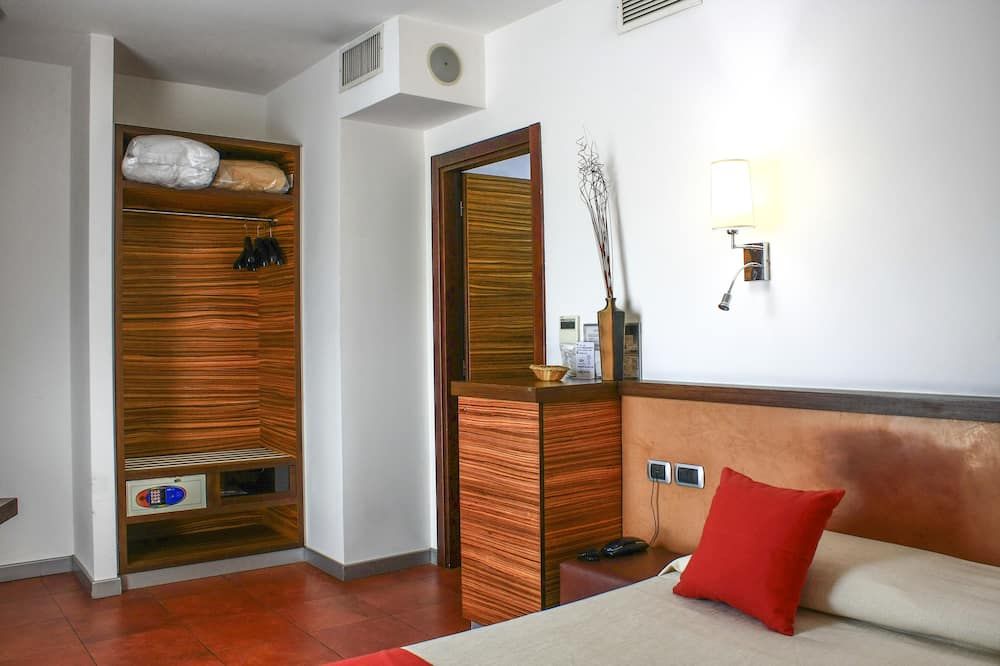 Hotel Bed&Business - San Giovanni Teatino