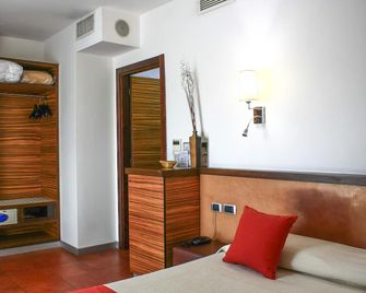 Hotel Bed&Business - San Giovanni Teatino