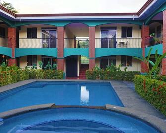 Coco Beach Condo - Coco - Piscina