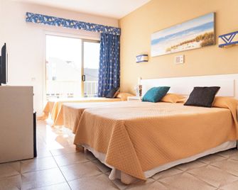 Hotel Aeropuerto Sur - Granadilla de Abona - Schlafzimmer