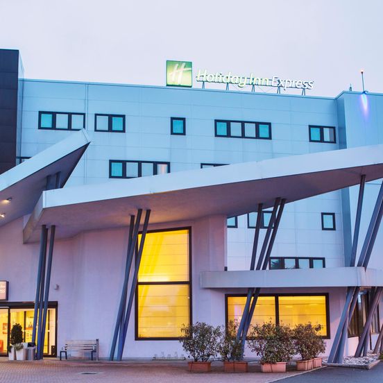 Holiday Inn Express Milan - Malpensa Airport By IHG