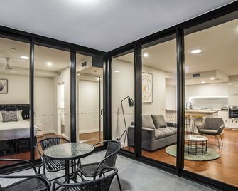 أتلاس أبارتمنتس باي كليكس - بريسبان - غرفة معيشة