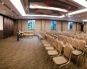 Metro Y Hotel Singapore - Singapore - Meeting room
