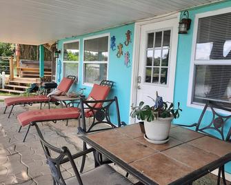Waterfront, Direct Gulf Access! Ozello Keys! Paradise And Charm! - Crystal River - Patio