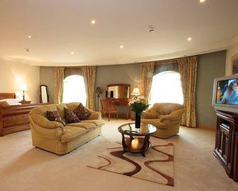 Broadhaven Bay Hotel - Belmullet - Living room