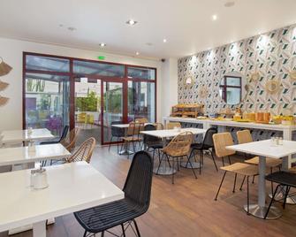 Novotel Suites Perpignan Centre - Perpignan - Dining room