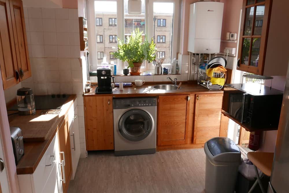 Superior Double Room With View Over North London - לונדון - מטבח