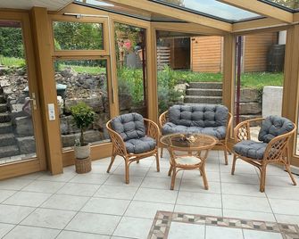 Leicht - Münsingen - Innenhof