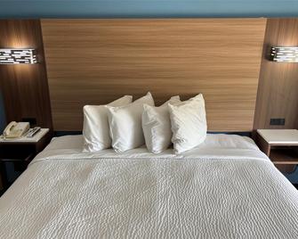 Baymont by Wyndham Jacksonville - Jacksonville - Bedroom