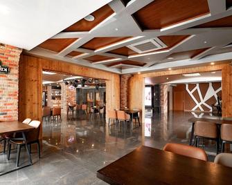International Hotel in Ulaanbaatar - Ulaanbaatar - Restaurant