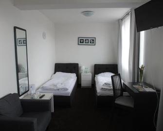 Hotel Harfa - Prague - Bedroom