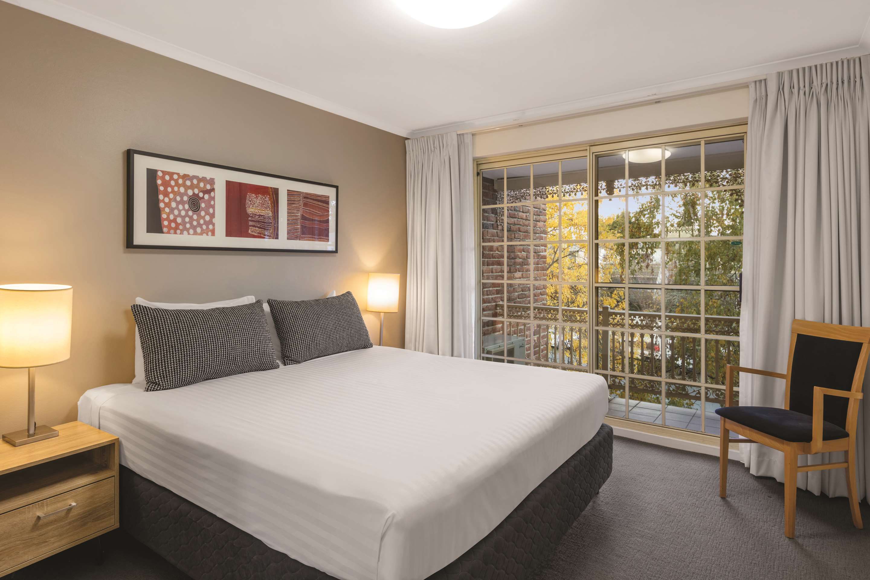 Adina Serviced Apartments Canberra Kingston - Kingston - Bedroom