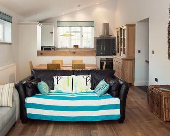 The Burrow at Burrow Wood Farm - Sidmouth - Sala de estar