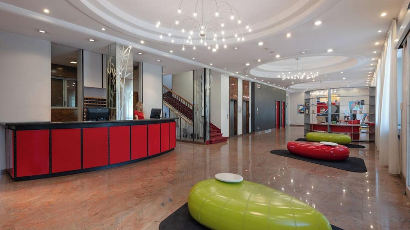 Hotel Toscanini