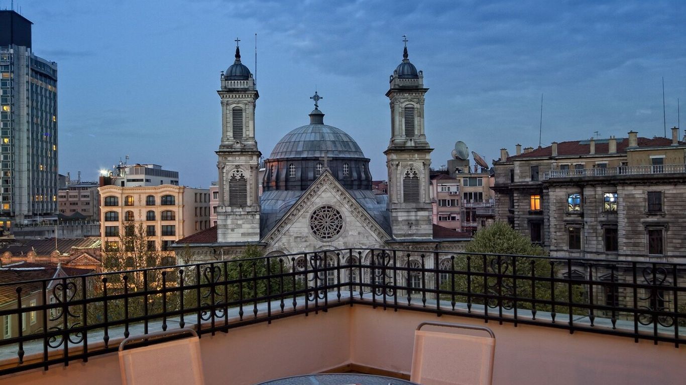 Triada Hotel Taksim