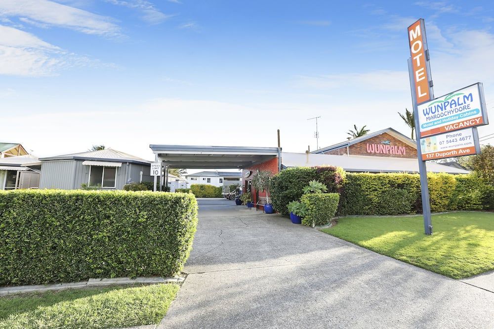 Wunpalm Motel & Cabins - Late check-in available - Maroochydore