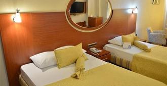Hotel Inci - Adana - Yatak Odası