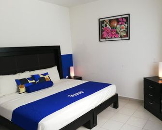 La Estancia Apartments Mazatlan - Mazatlán - Habitación