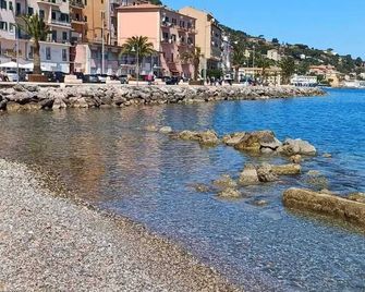 Apartment with balcony in Porto Santo Stefano 89 m² sea view - Porto Santo Stefano