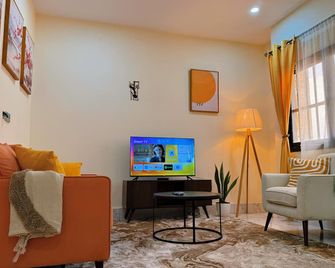 Dzidzofe Calm Stay appartement meublé - Lomé - Obývací pokoj